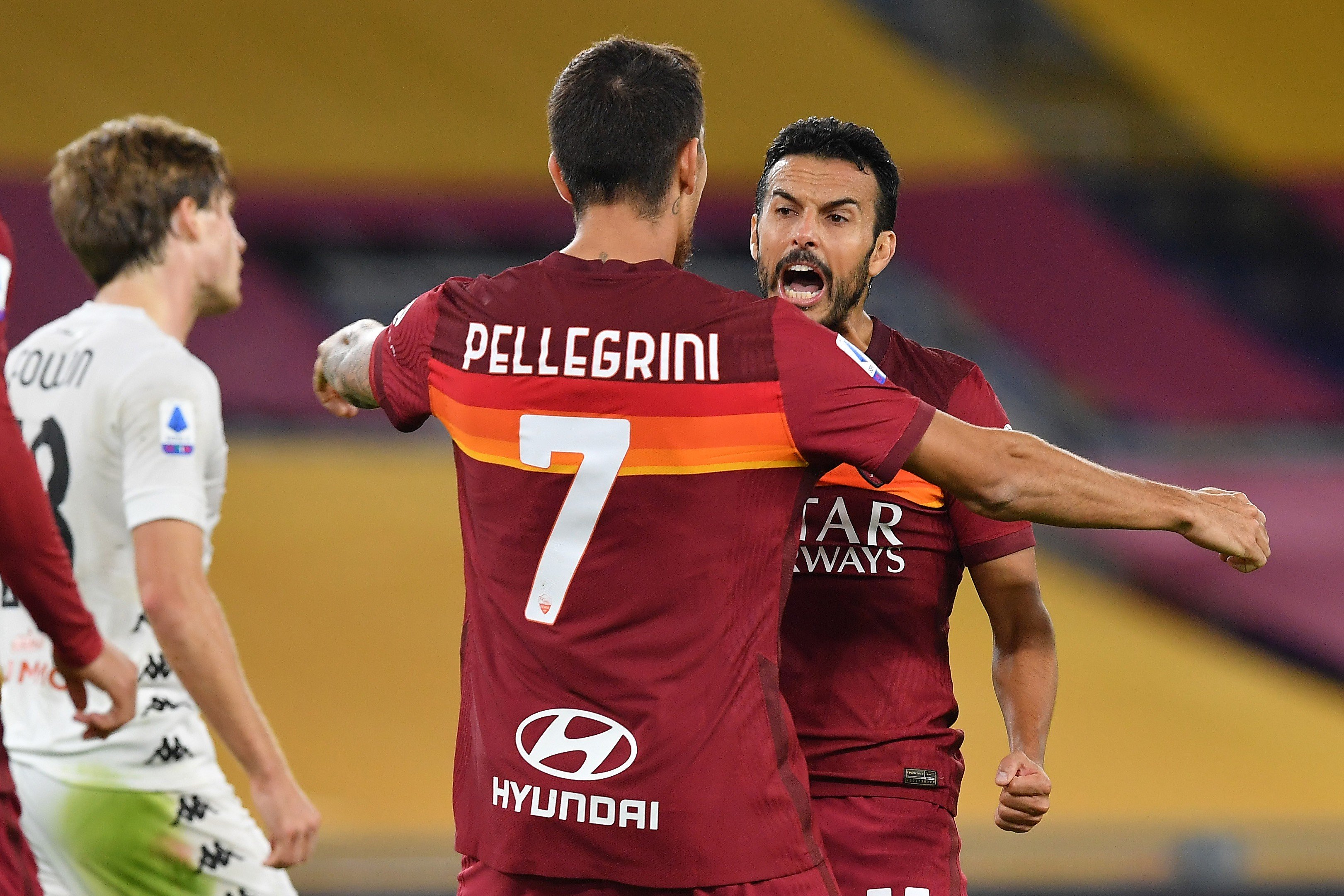 Pellegrini out a Genova, i romanisti: “Togli la fascia”  |  Sport e Vai