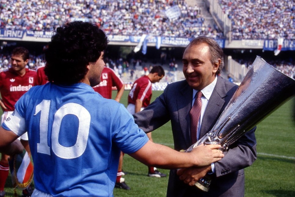 Maradona, il dolore e il grande rimpianto di Ferlaino |  Sport e Vai
