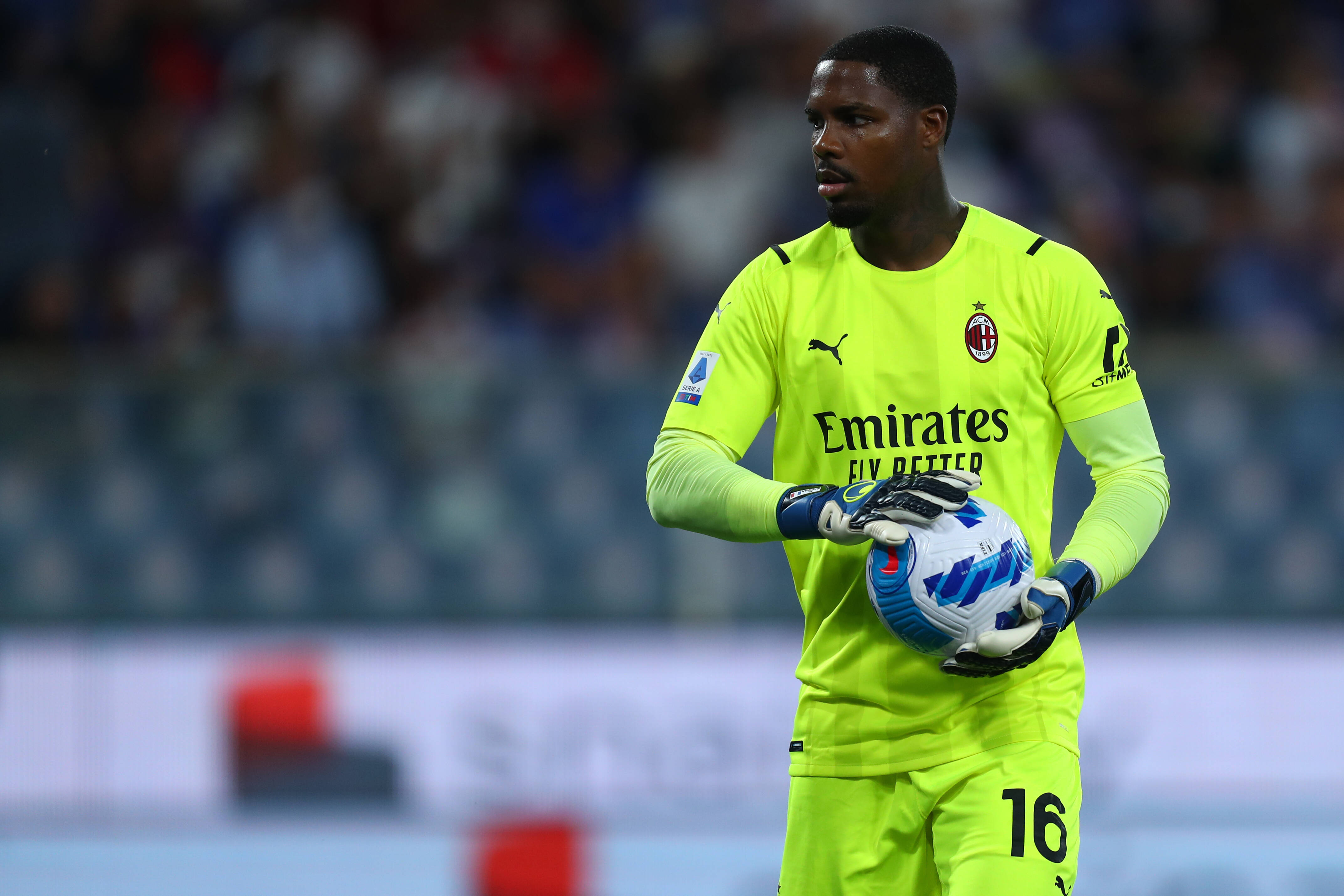 L'importanza di chiamarsi Mike, quanti punti ha dato Maignan al Milan? |  Sport e Vai
