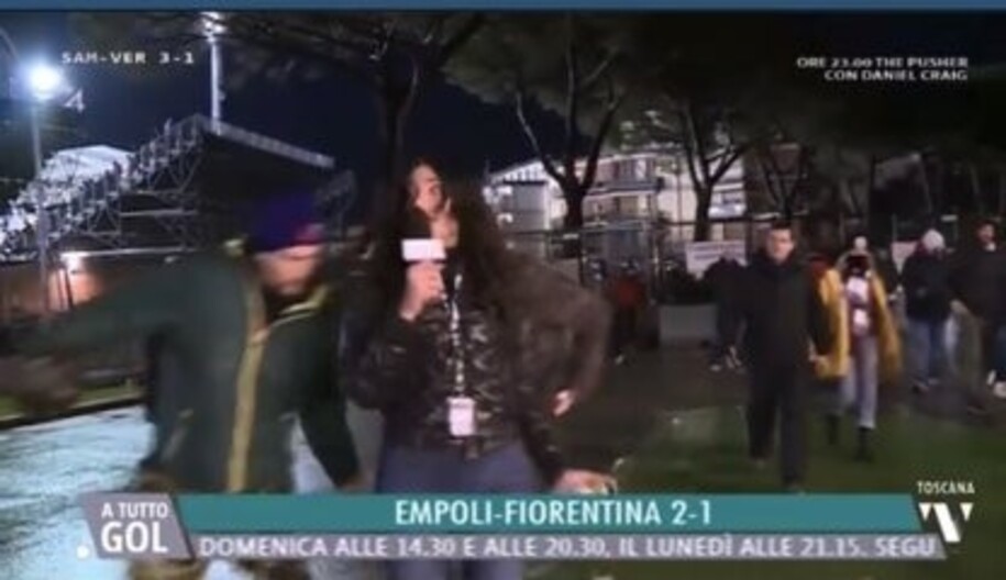 Scandalo a Empoli, giornalista palpata: Sul web è polemica |  Sport e Vai