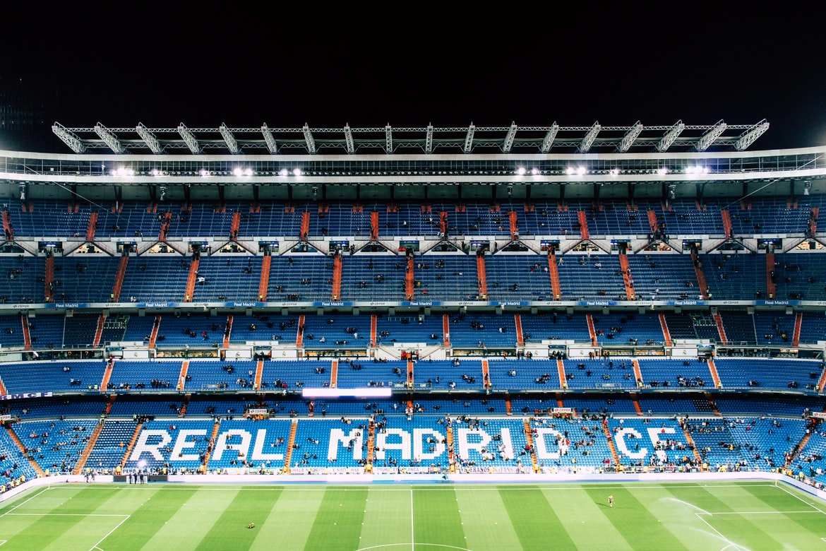 Napoli, comunicazione importante ai tifosi in vista del Real Madrid |  Sport e Vai