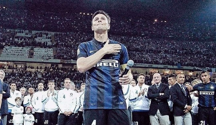 Zanetti rivela momento più bello e più brutto nell'Inter e fa il nome di Maldini |  Sport e Vai