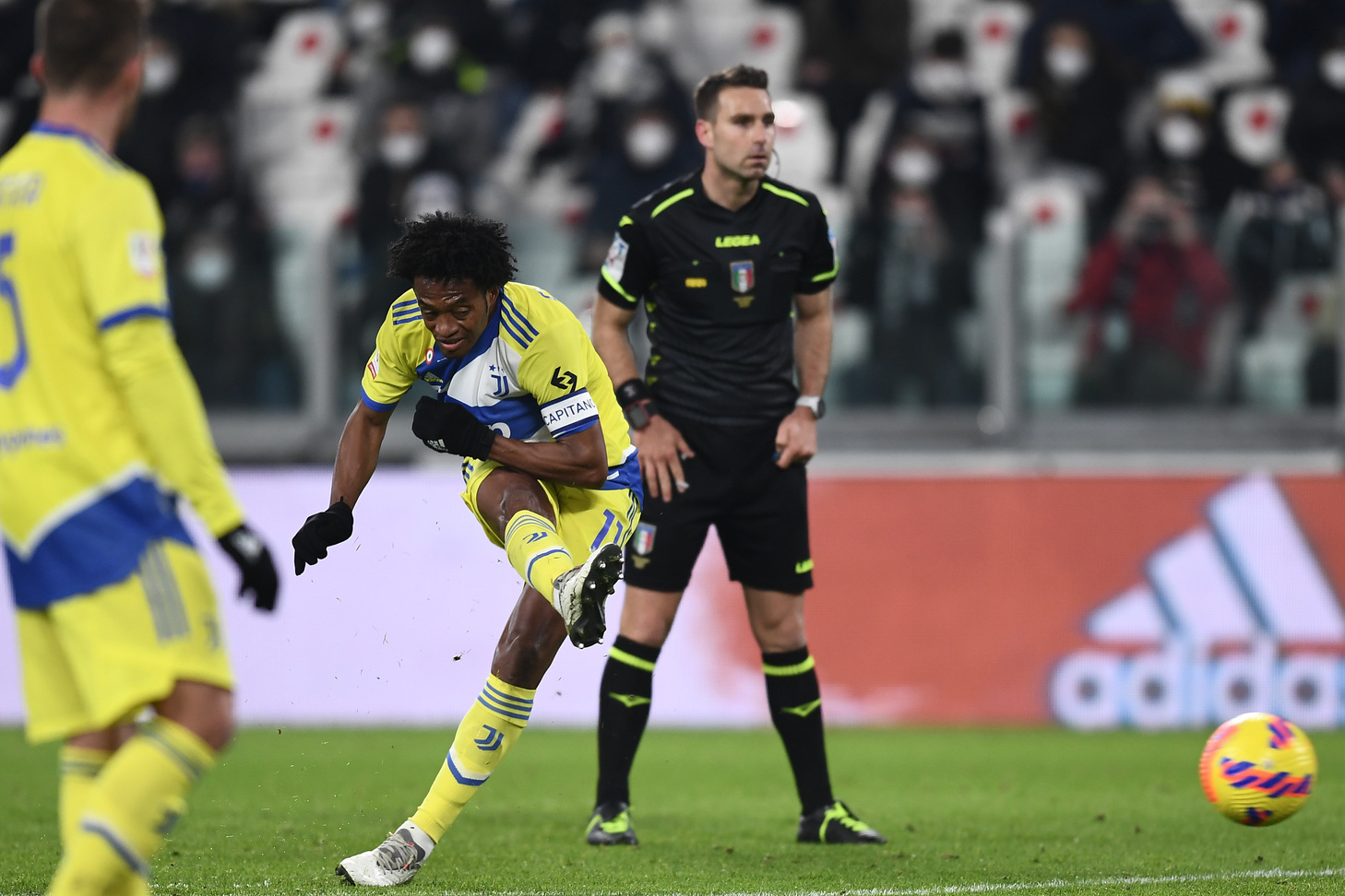 Moviola: Il Var salva Fourneau da un altro sgarbo alla Juventus |  Sport e Vai