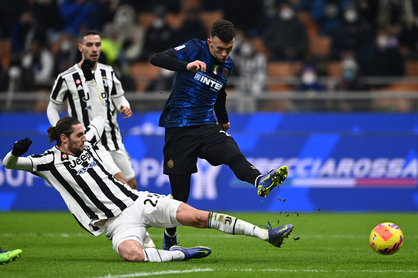 Juventus: Mamma Rabiot spara a zero, che polemica |  Sport e Vai