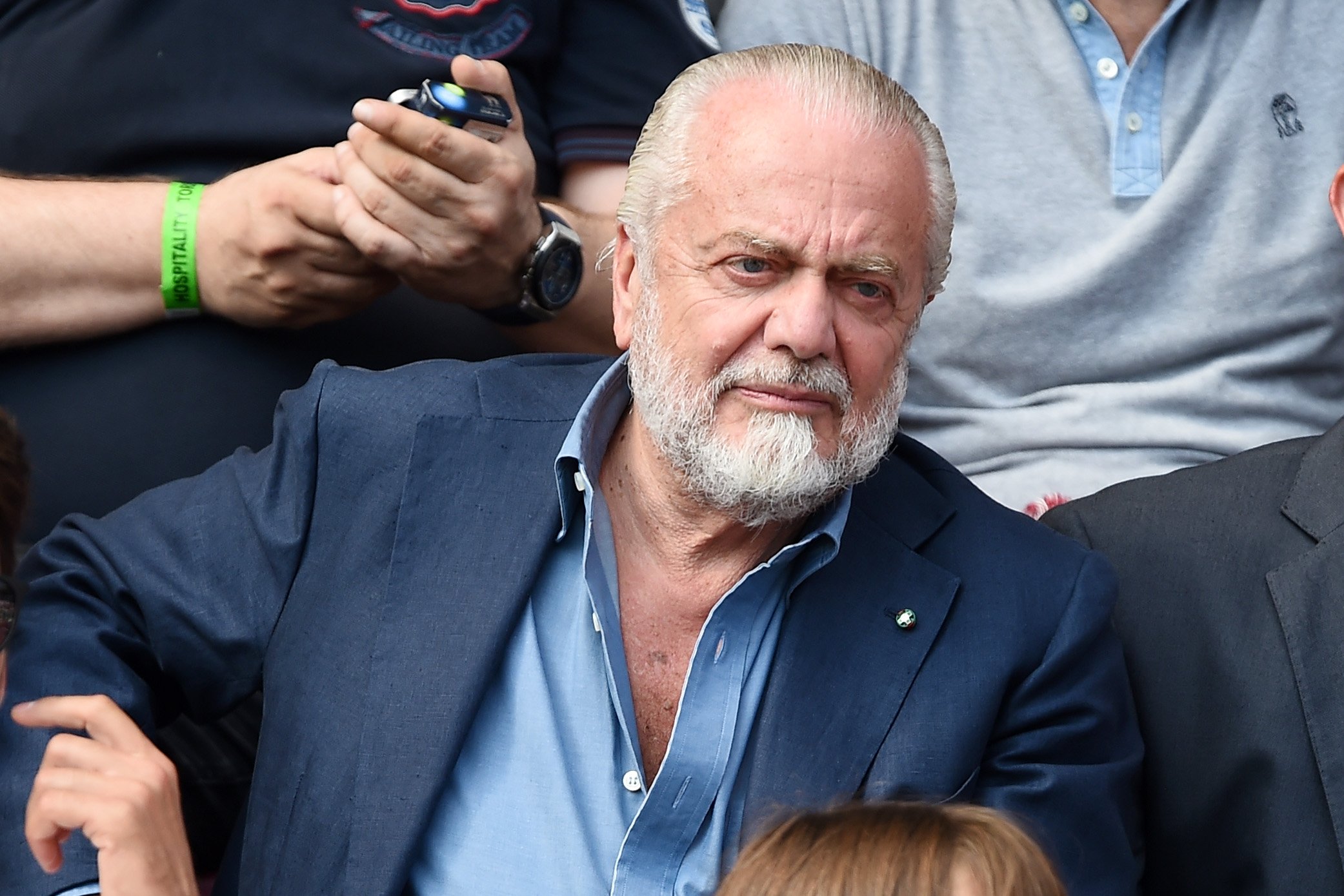 Napoli, il consigliere Borriello chiama ADL: Ora tocca a lui |  Sport e Vai
