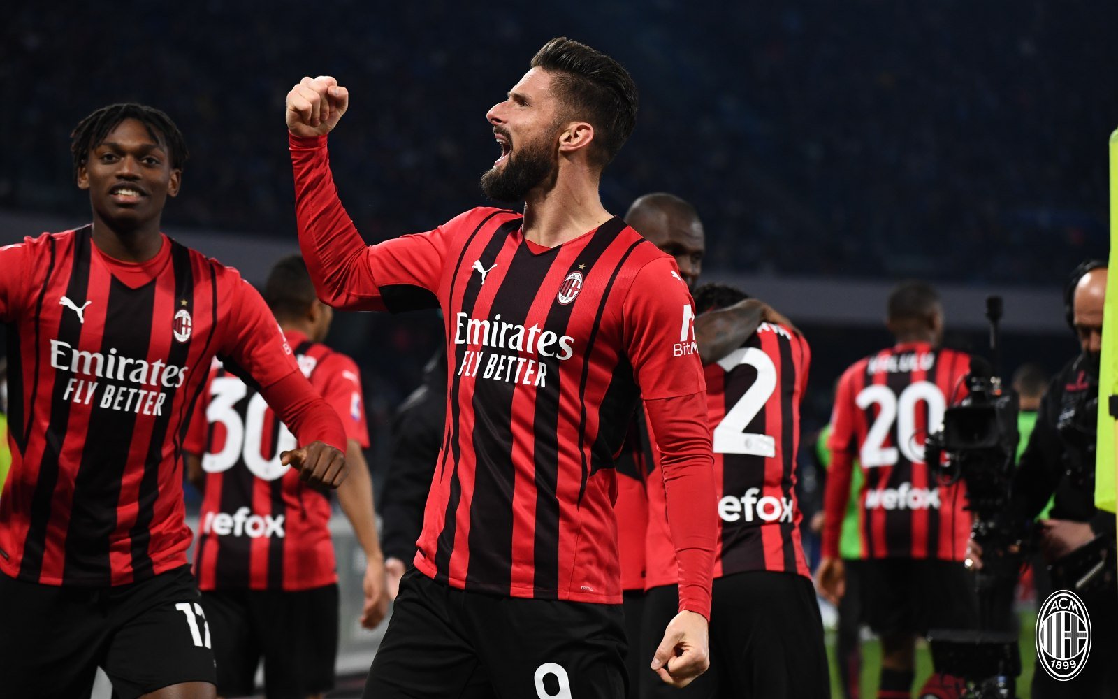 Milan, la carica di Giroud: Ecco come si vince lo scudetto |  Sport e Vai