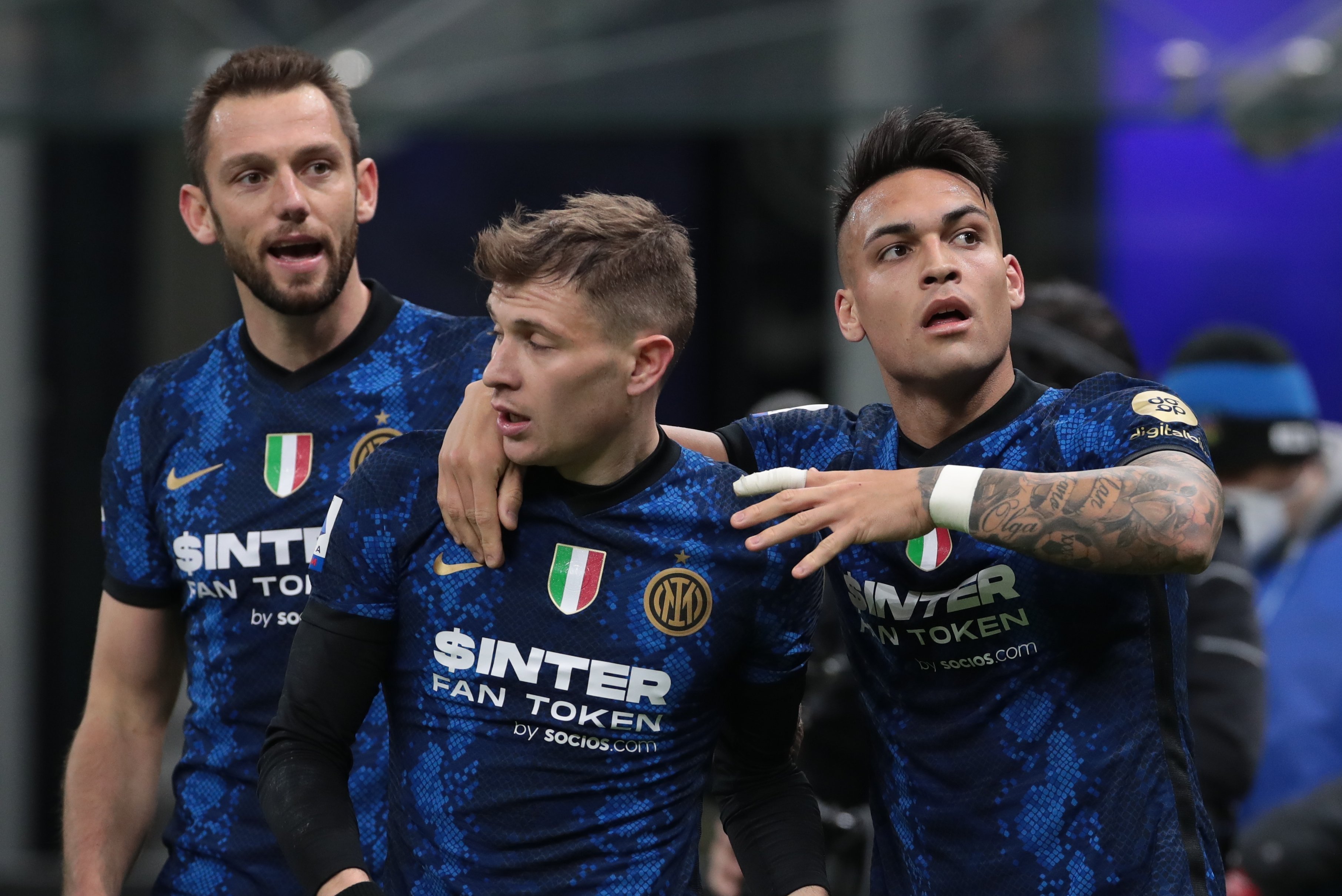 L'Inter travolge la Salernitana, il web nerazzurro torna a esultare  |  Sport e Vai