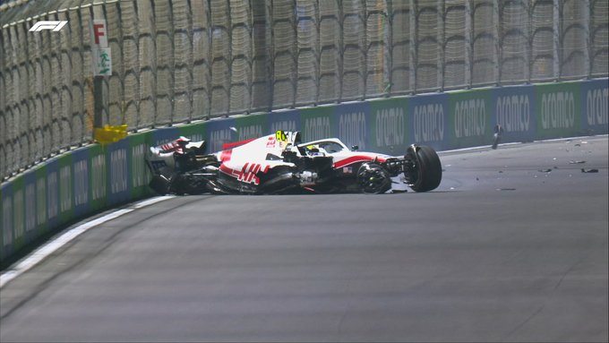 F1, allarme Schumacher: la pressione di Magnussen dietro il botto di Jeddah |  Sport e Vai