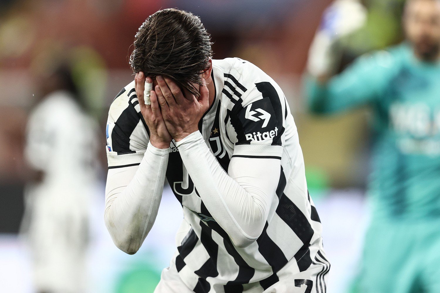 Juventus: Esplode il caso-Vlahovic, è bufera sul web |  Sport e Vai