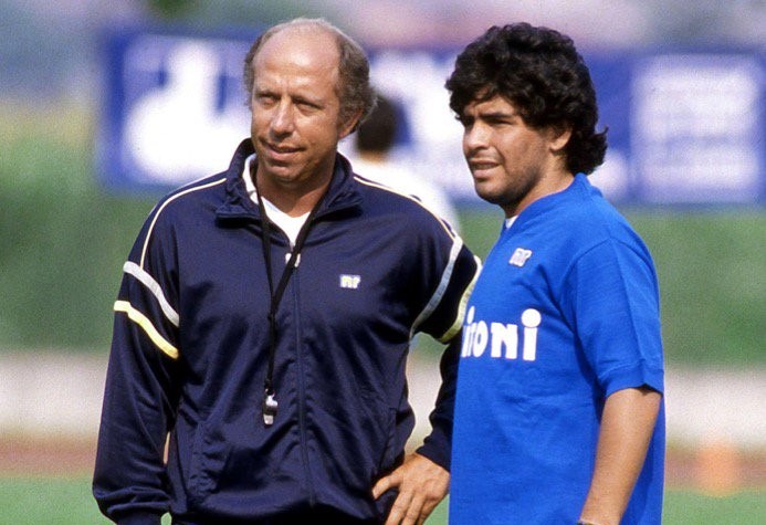 Morto mister X, il tecnico cui Maradona segnò suo primo gol col Napoli |  Sport e Vai