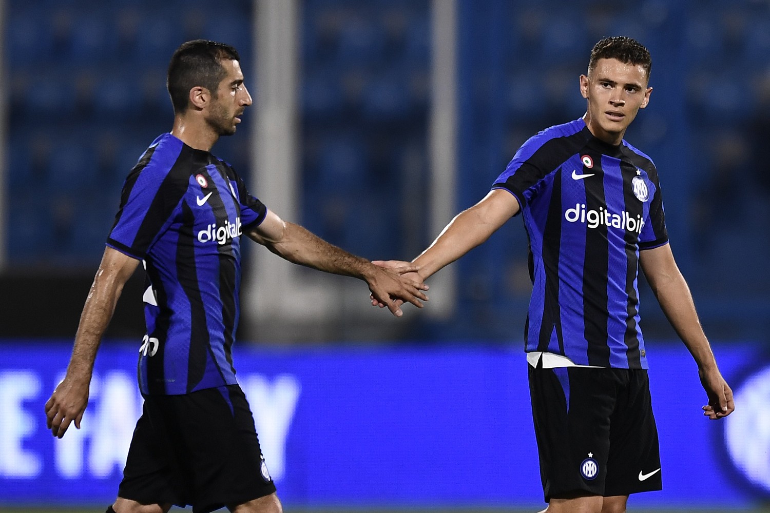 Inter, a Mkhitaryan la vittoria non basta: Non avete visto ancora niente |  Sport e Vai