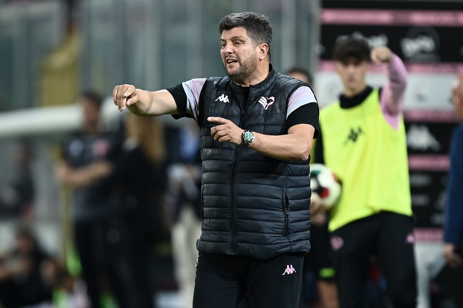 Caos Palermo: Si dimettono il tecnico Baldini e il ds Castagnini |  Sport e Vai