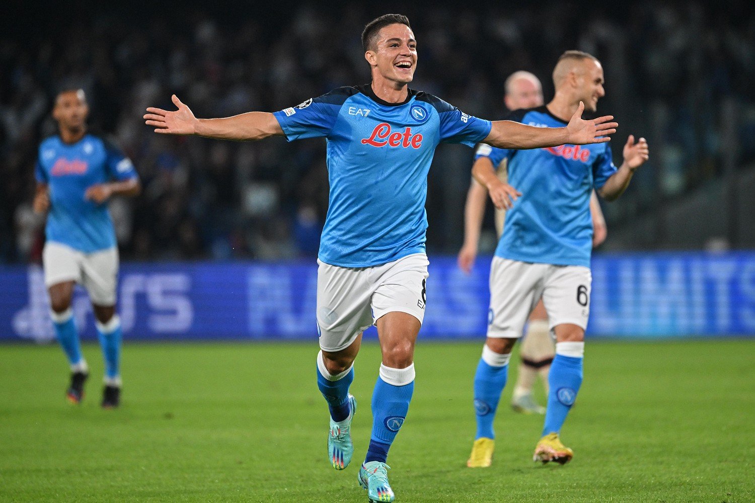 Napoli, Raspadori confessa la sua emozione nell'affrontare il Sassuolo |  Sport e Vai