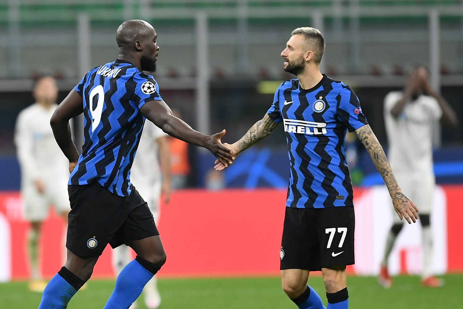 Inter, Brozovic dice addio e scatena il putiferio social |  Sport e Vai