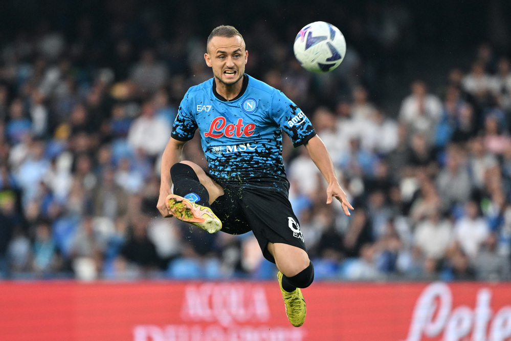 Gli arabi vogliono pure Lobotka, due club su di lui: la risposta del Napoli |  Sport e Vai