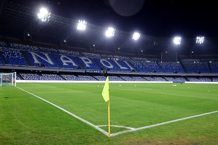 Decisione storica del Comune di Napoli, cambia nome la piazza dello stadio Maradona |  Sport e Vai