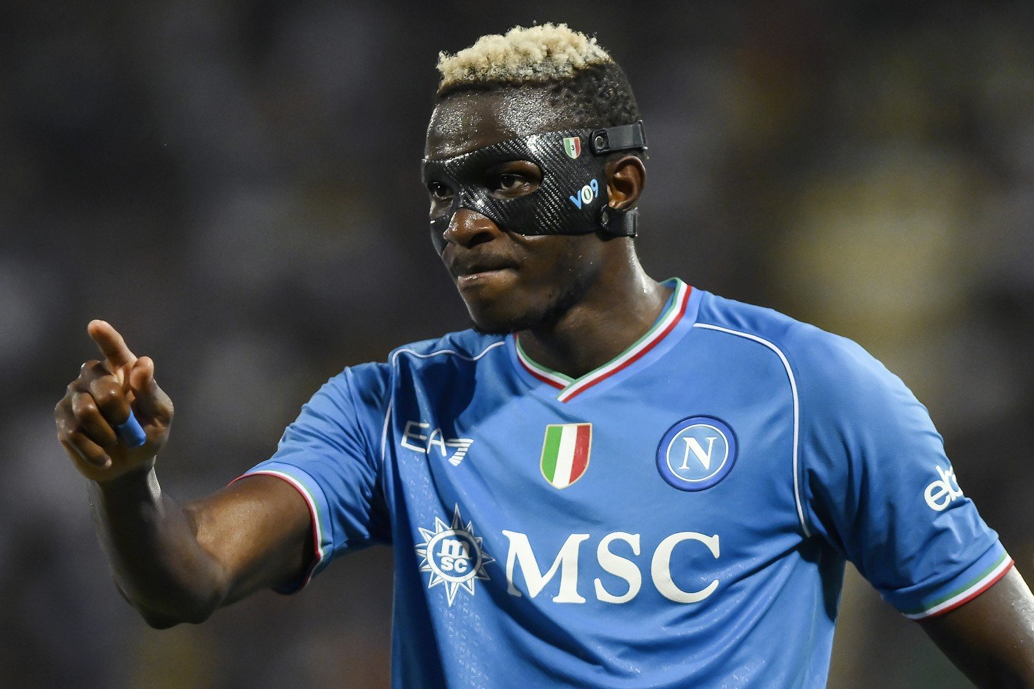 Come ha reagito Osimhen al comunicato del Napoli |  Sport e Vai
