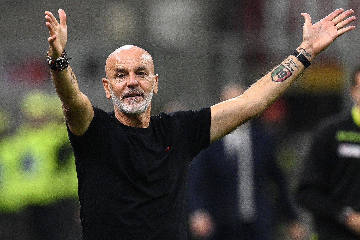Esonero Pioli, Capuano scatena la polemica: La crisi Milan non dipende da lui |  Sport e Vai