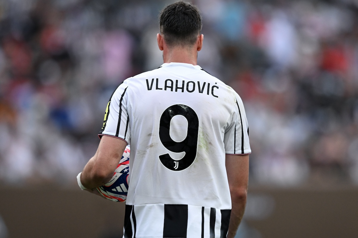 Milan, due di picche a Vlahovic