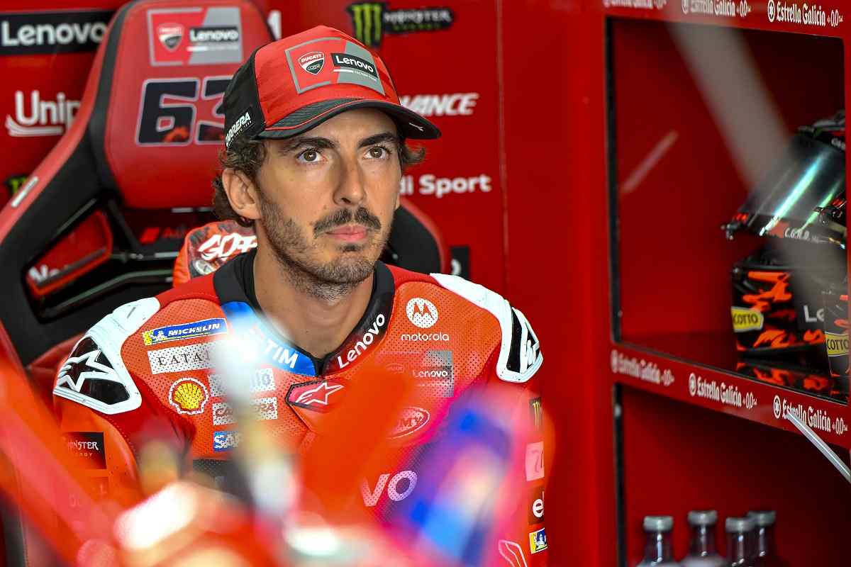 Motogp, Pecco Bagnaia travolto dalle critiche alza la voce e si sfoga: “Il problema va avanti da 7 mesi”