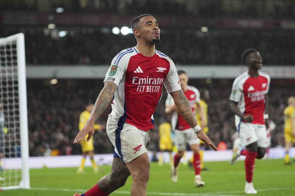 Gabriel Jesus messo fuori dall'Arsenal