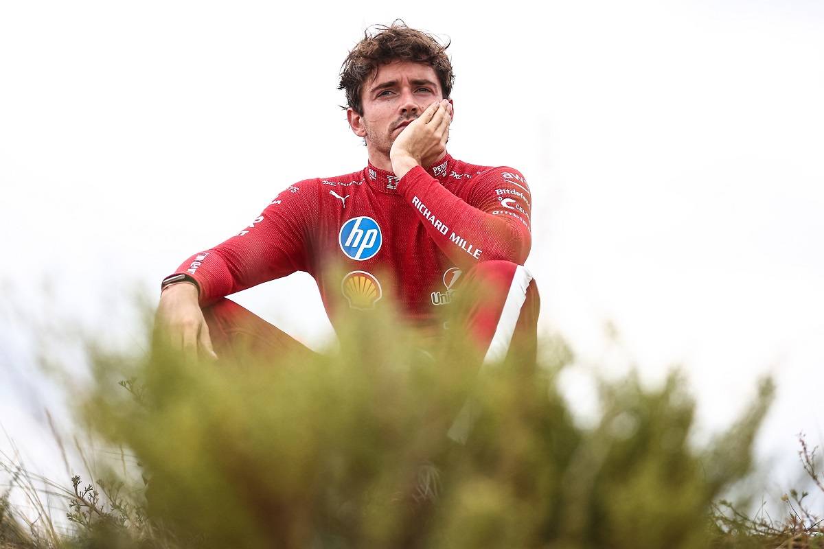 Ferrari, Leclerc salva Antonelli e attacca Russell: “Sarò sempre così aggressivo”