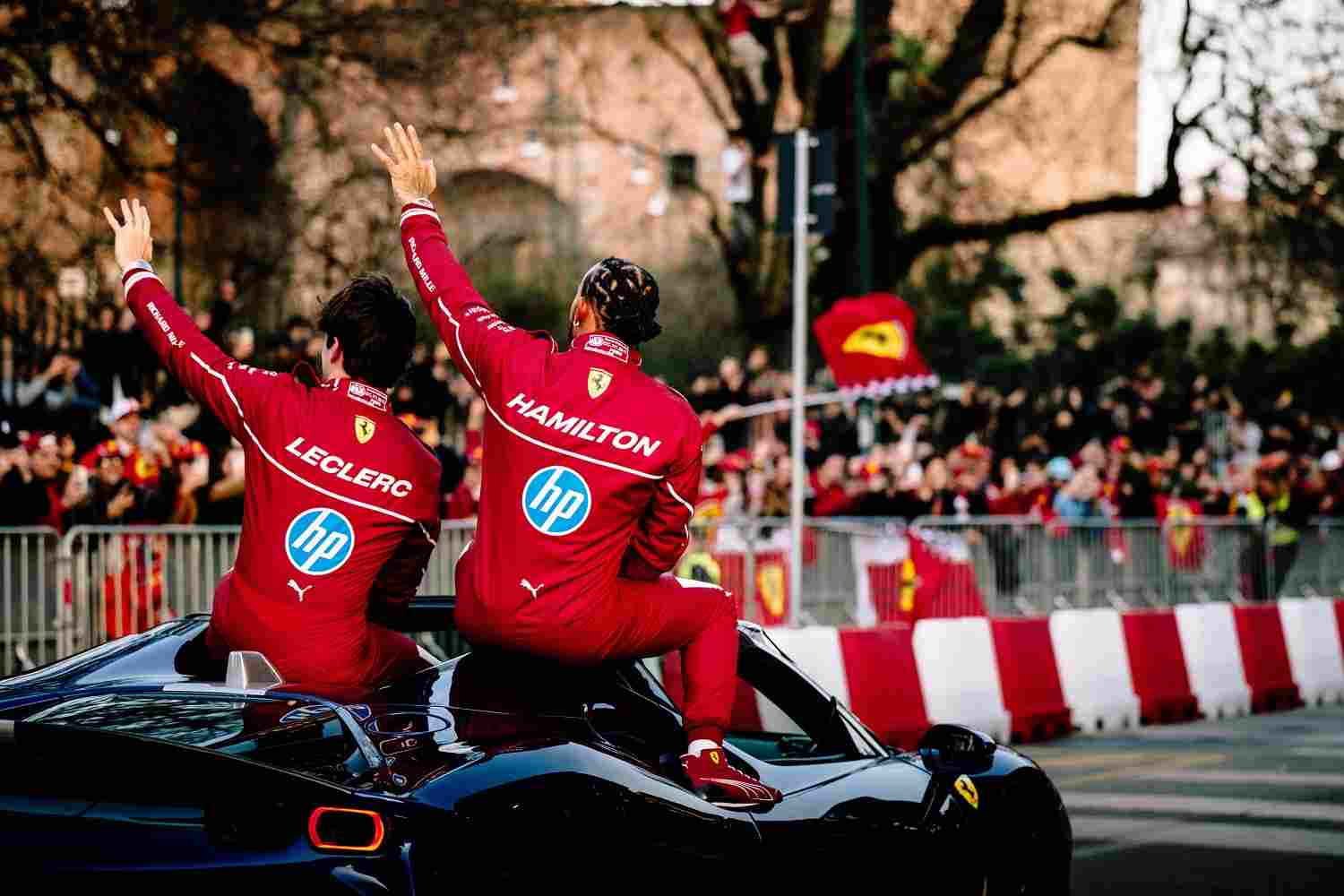 Pilota Ferrari senza scampo: la doccia gelata arriva già prima di Baku