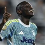 Kolo Manie esulta con la maglia della Juventus al Mondiale per Club
