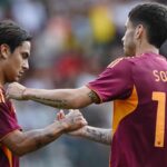 Dybala e Soule con la maglia della Roma