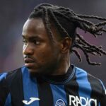 Ademola Lookman con la maglia dell'Atalanta