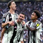 Vlahovic, Yildiz e Mckennie esultano dopo la rete del 2-1 contro l'Inter