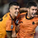 Mancini e Soulè esultano dopo la rete al Pisa