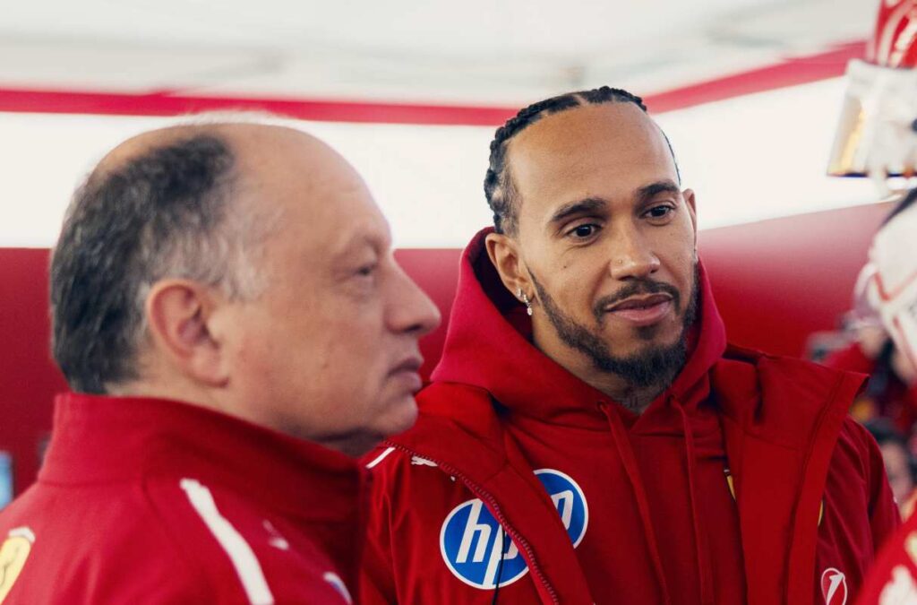 Hamilton e Vasseur in Ferrari