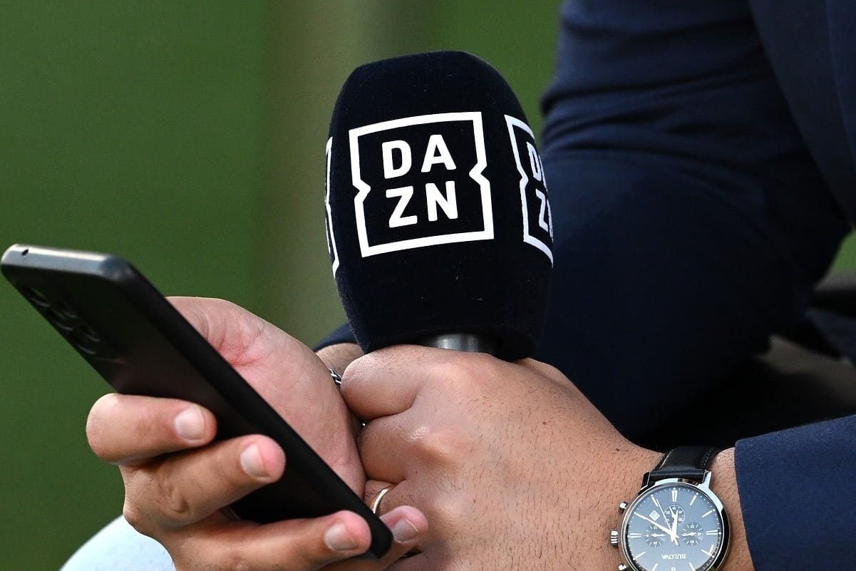 Dazn chiede i danni