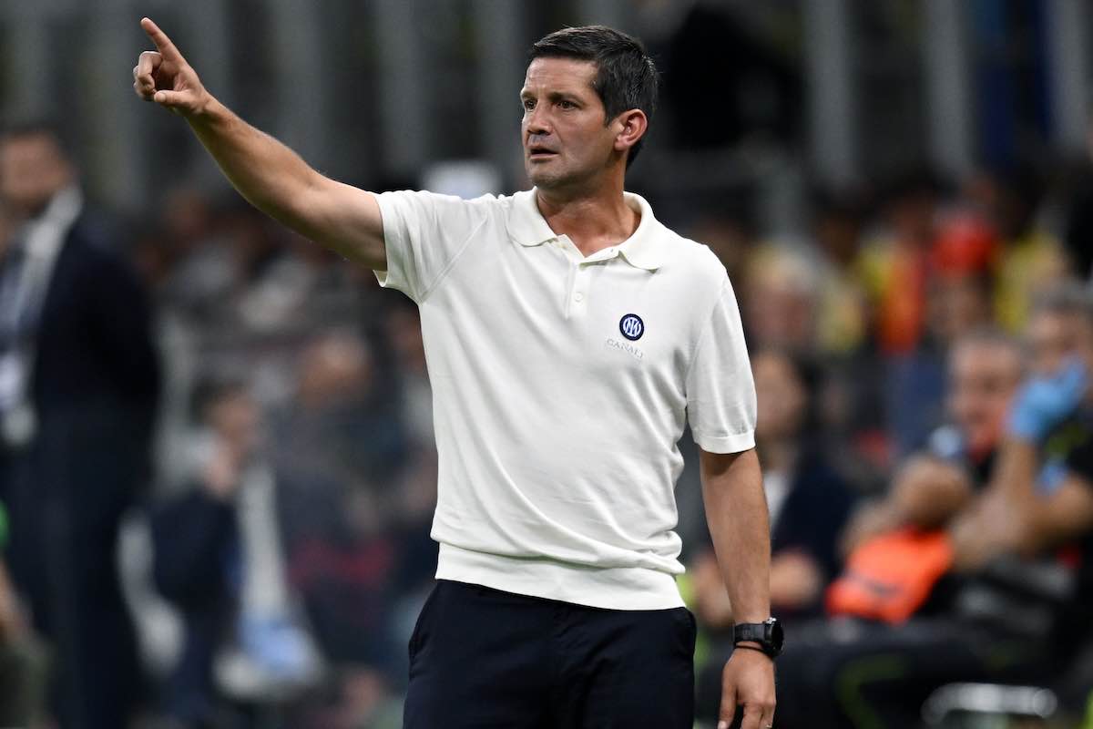 Christian Chivu sulla panchina dell'Inter