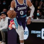 Westbrook in un'azione con la maglia dei Los Angeles Lakers
