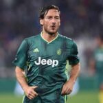 Francesco Totti, nella partita tra leggende allo stadio Tardini