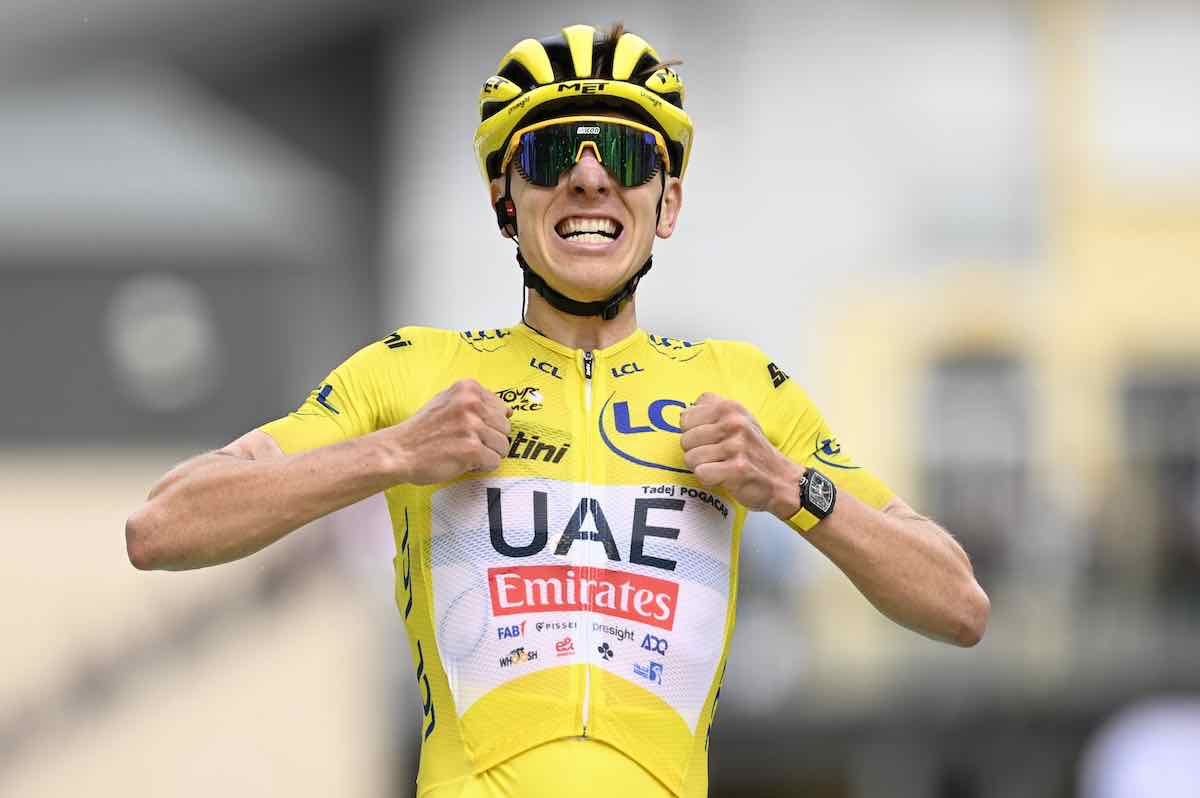 Pogacar, con la maglia gialla del Tour